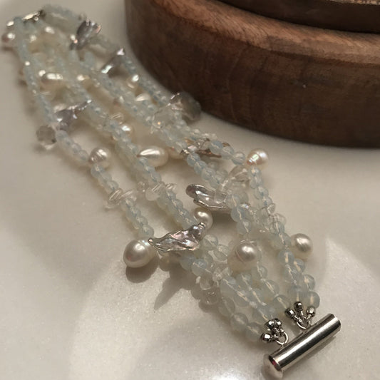 Bracciale 6 Fili Pietre Luna e Perle Grigie