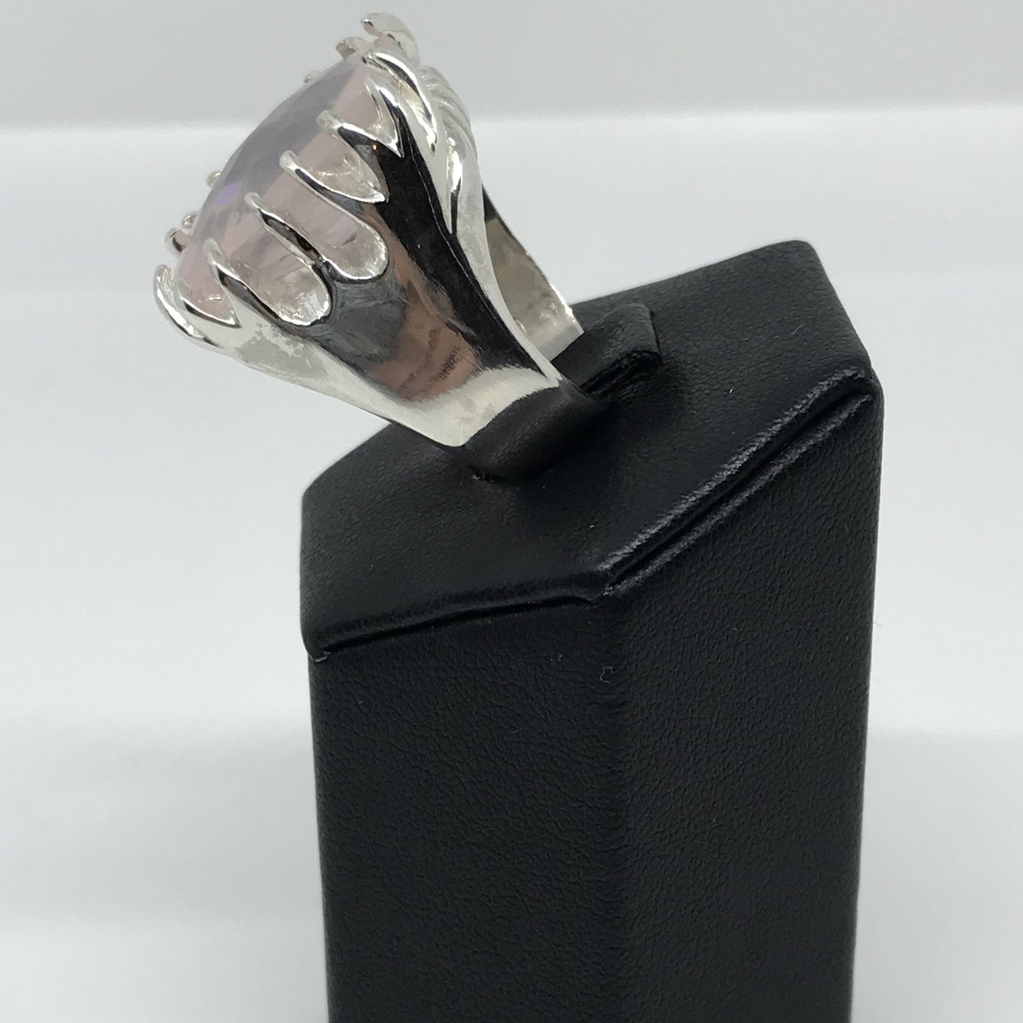 Anello con Quarzo Rosa