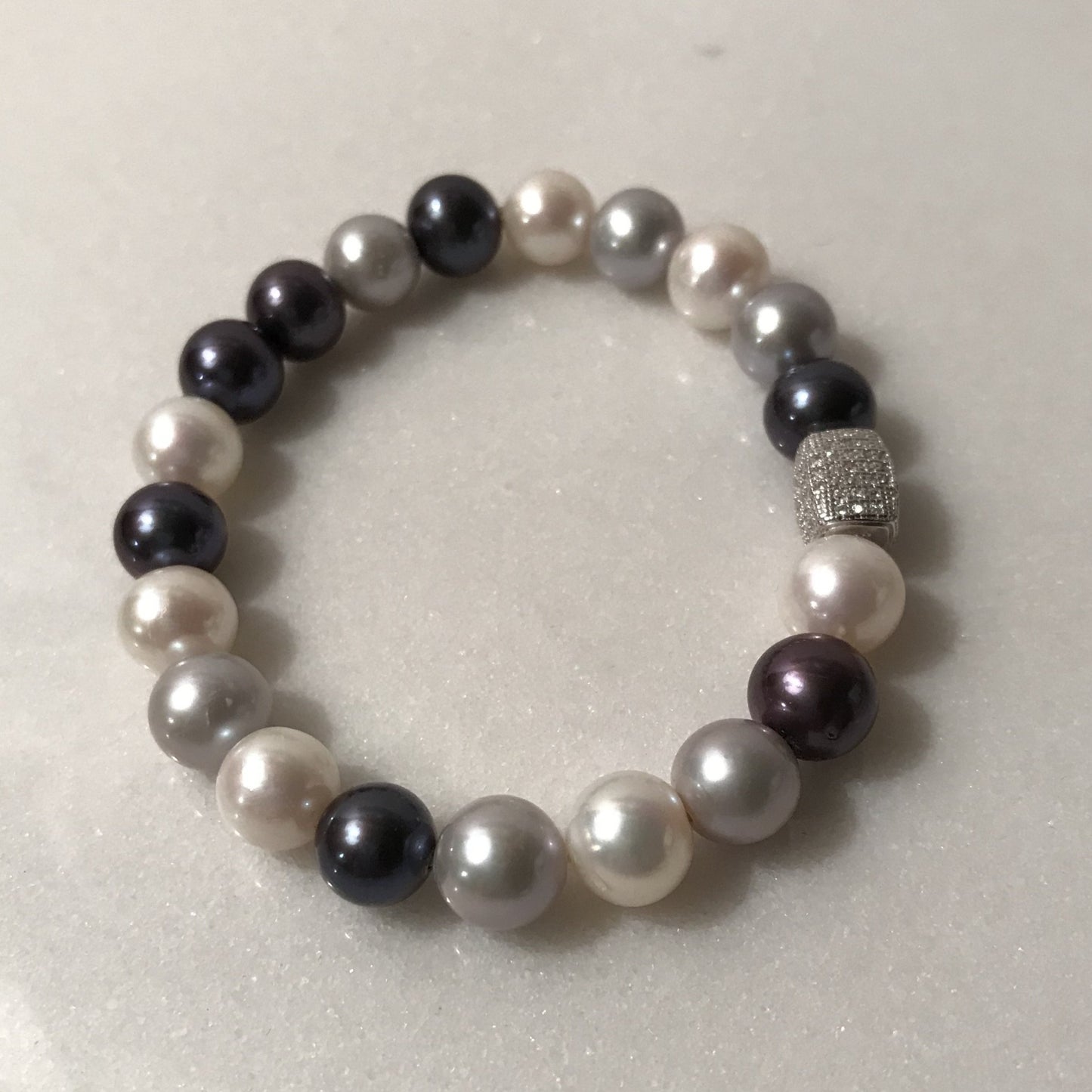 Bracciale Perle Grigie degradè e Zirgoni